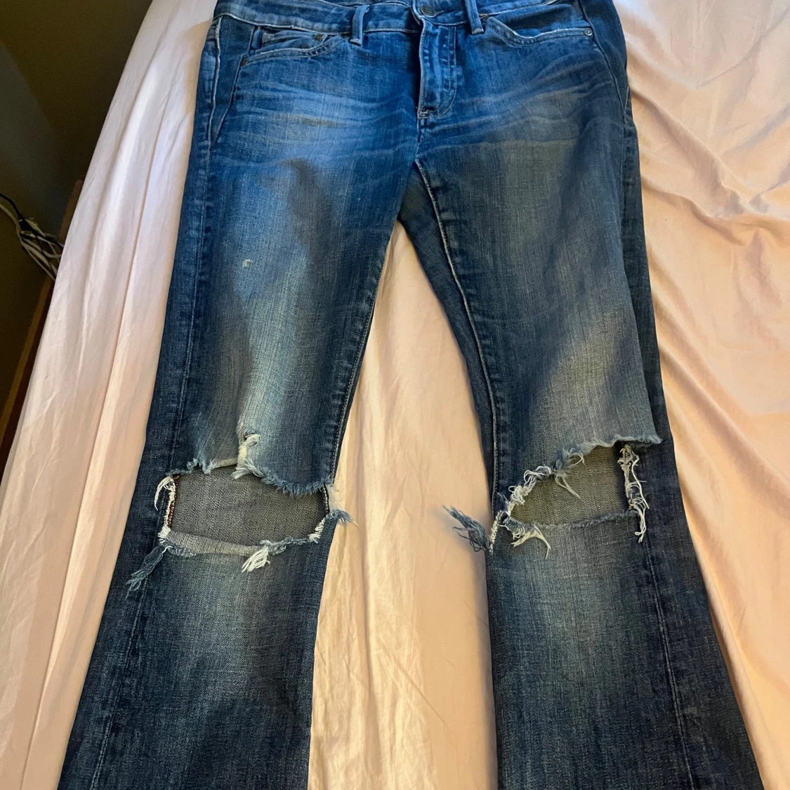 lågmidjade bootcut jeans - 3