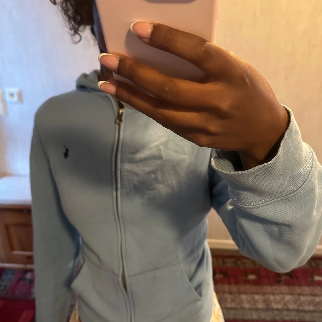 Ljusblå hoodie från Ralph Lauren