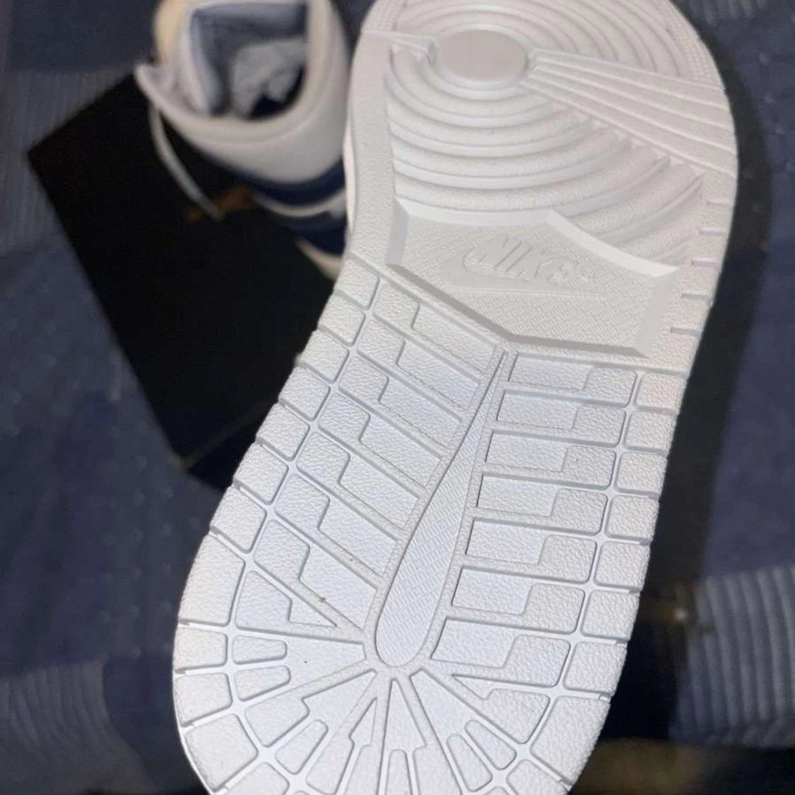 Nike Air Jordan 1 Mid vit/grå/blå - 3