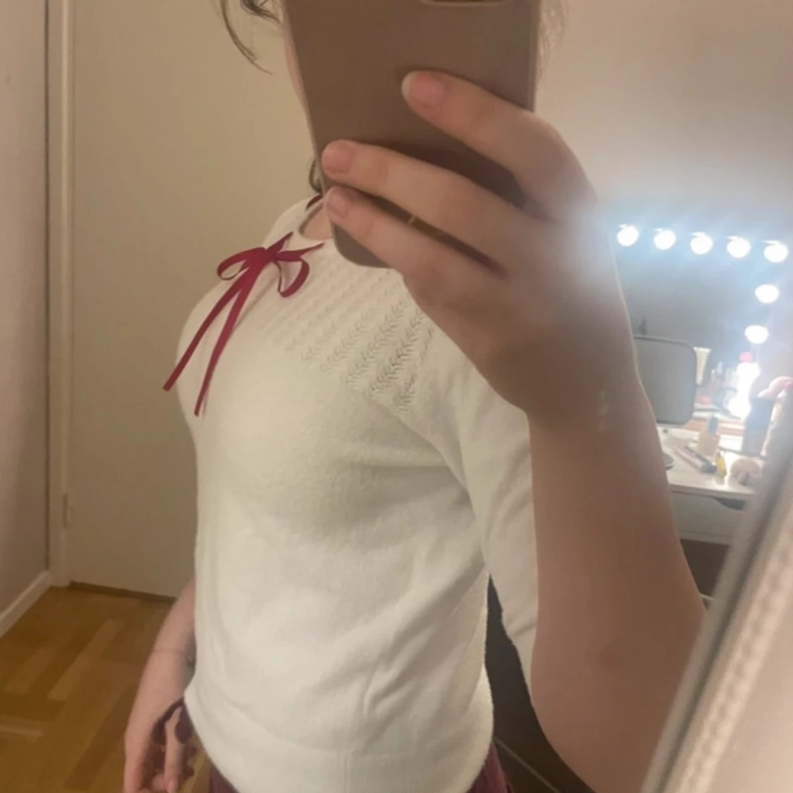 Vit stickad topp med rosett Collectif - 2