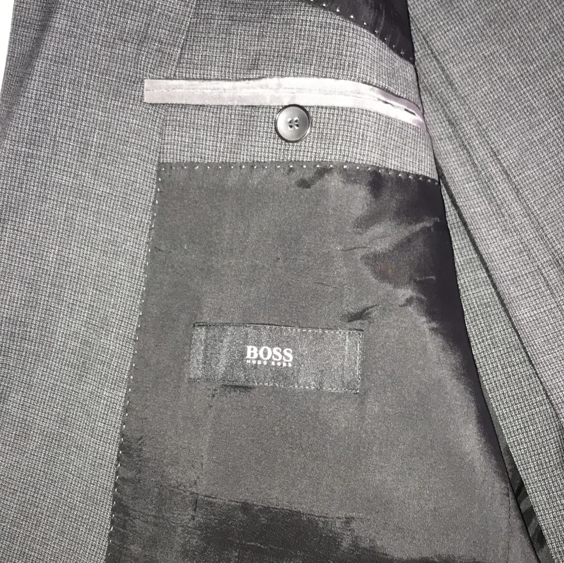 Mörkgrå kostym set från Hugo Boss - 4