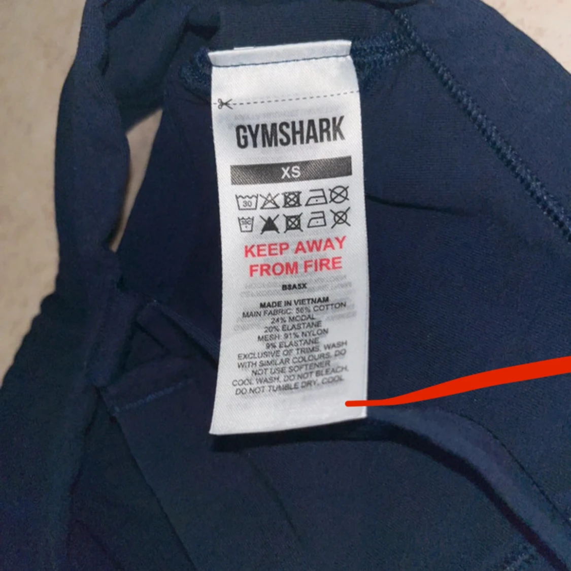 Mörkblå linnetopp från Gymshark XS - 2