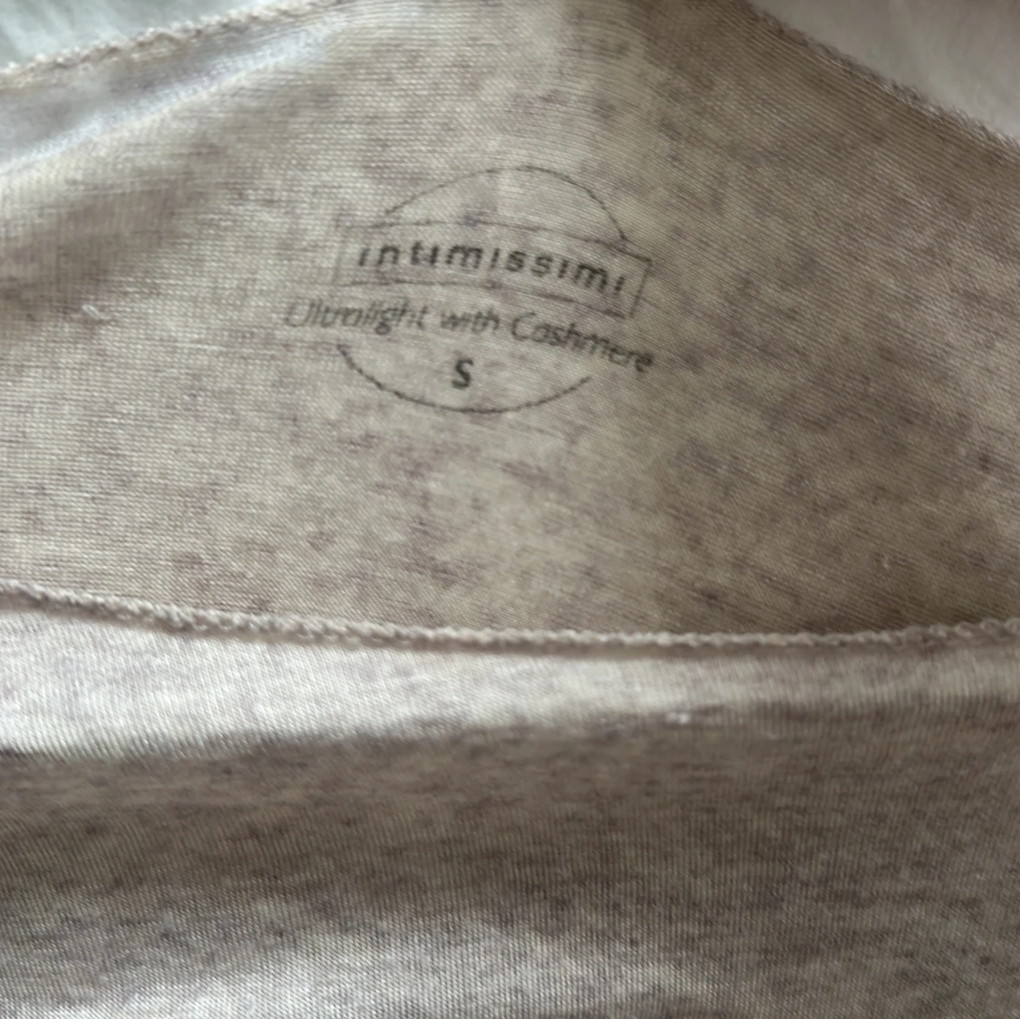 Beige långärmad topp från Intimissimi - 1