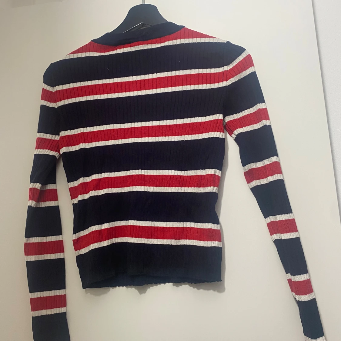 Randig ribbad tröja från H&M Divided - 2