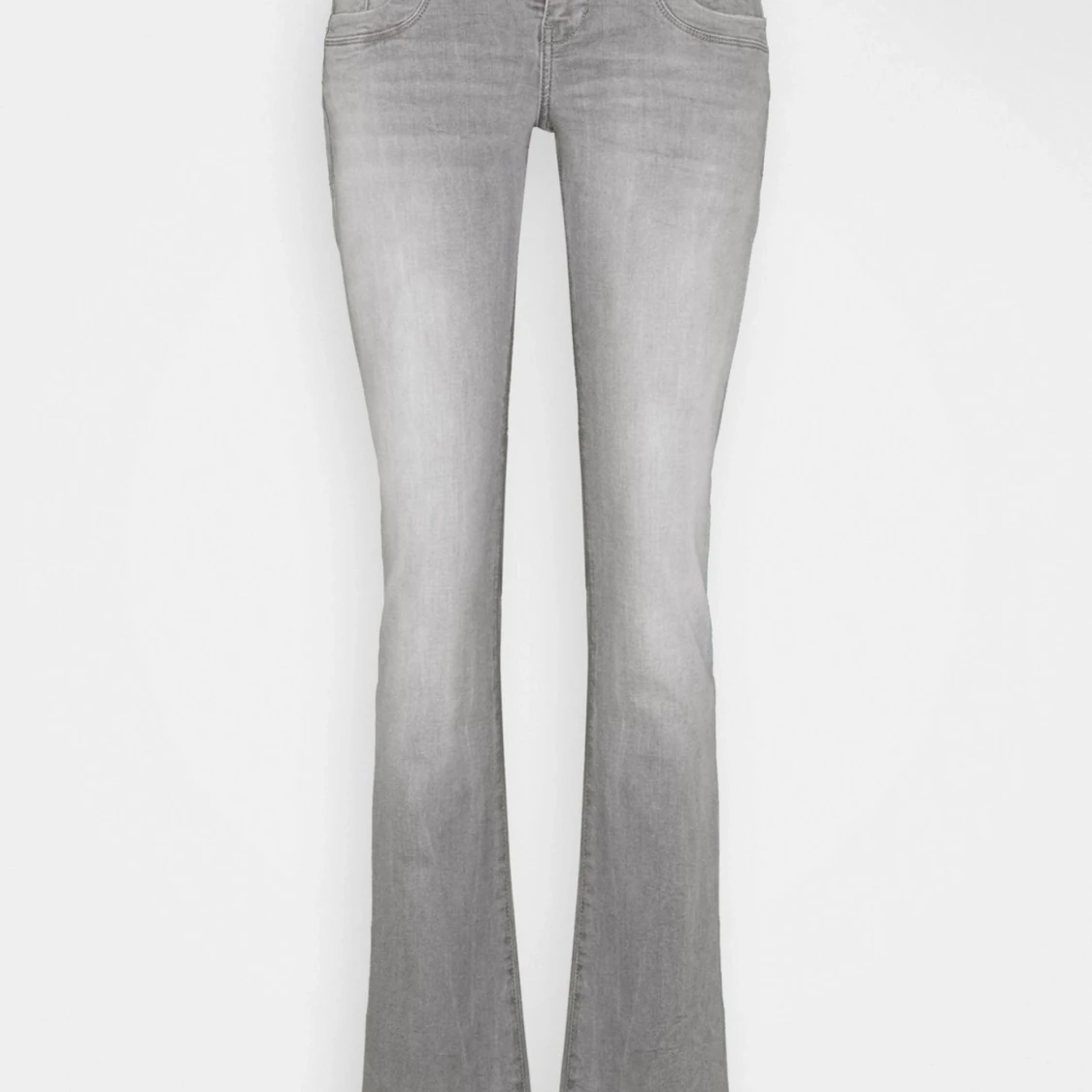 Grå bootcut jeans med låg midja