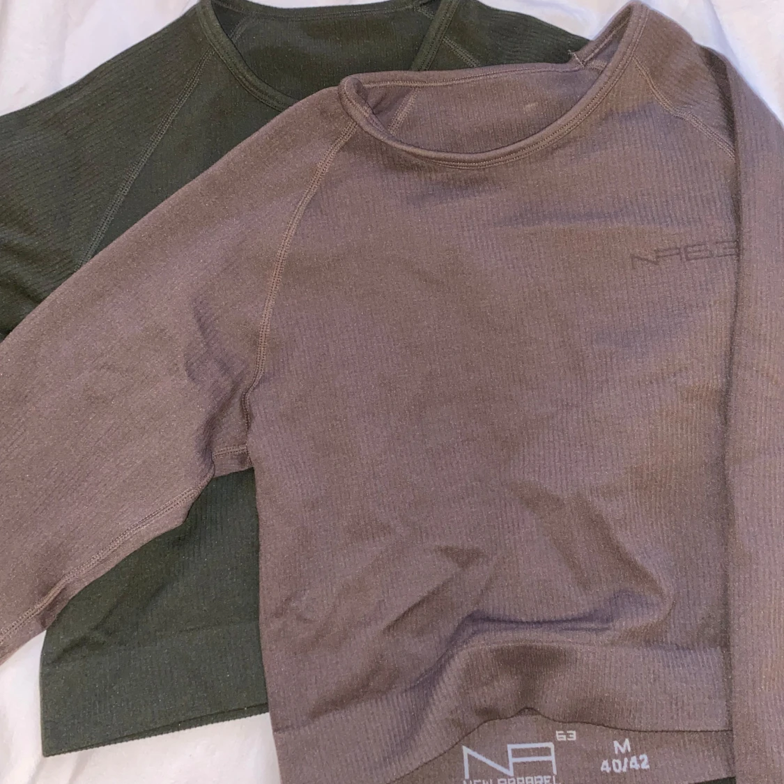 Långärmade träningströjor