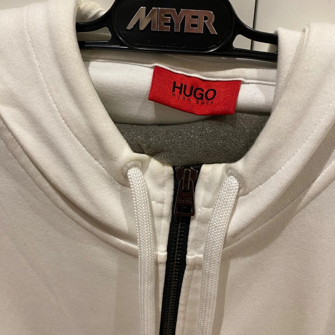 Vit zip-hoodie från Hugo Boss - 3