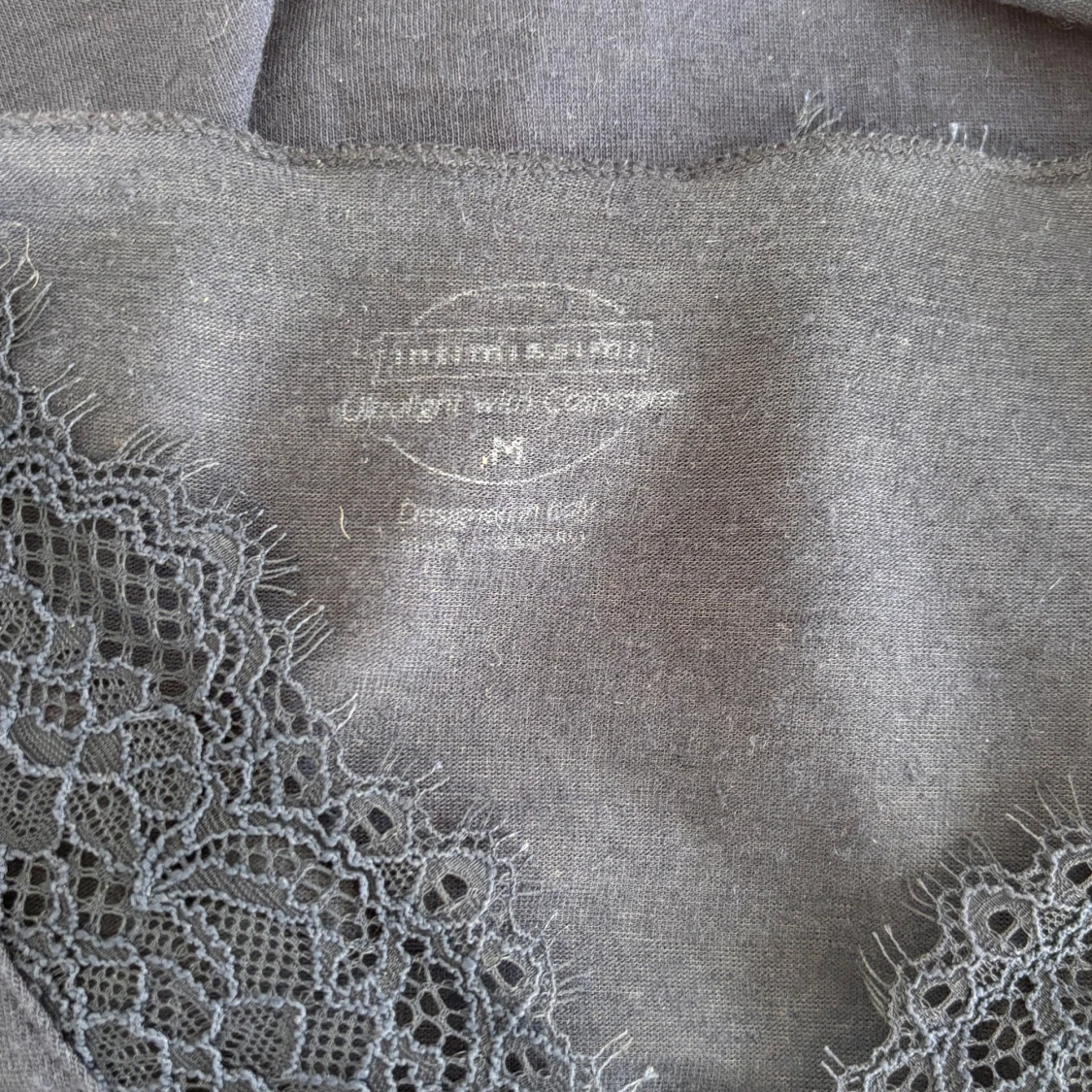 Mörkblå spetströja från Intimissimi - 3