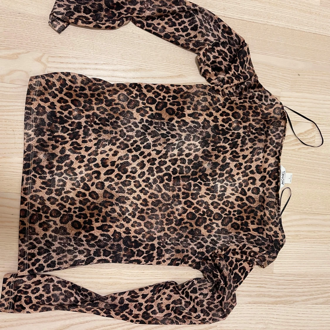 leopard topp från Monki - 2