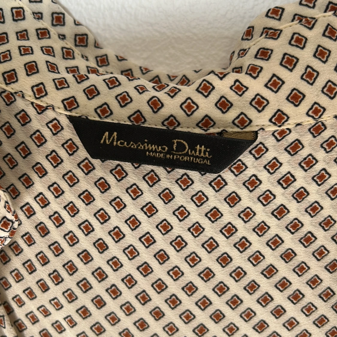 Mönstrad blus från Massimo Dutti - 2