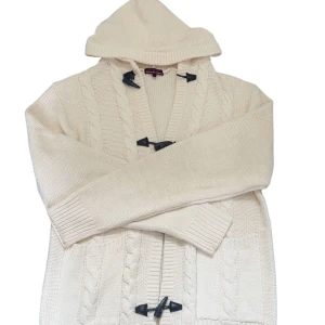 Vit cardigan - Skön vit cardigan, perfekt till hösten!