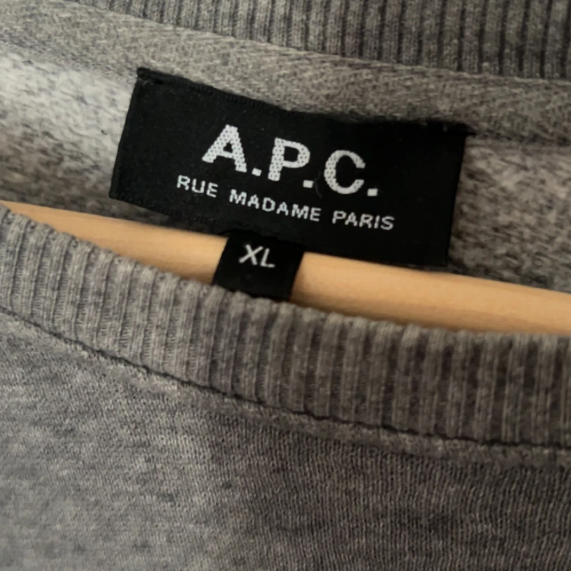 APC tröja - 1