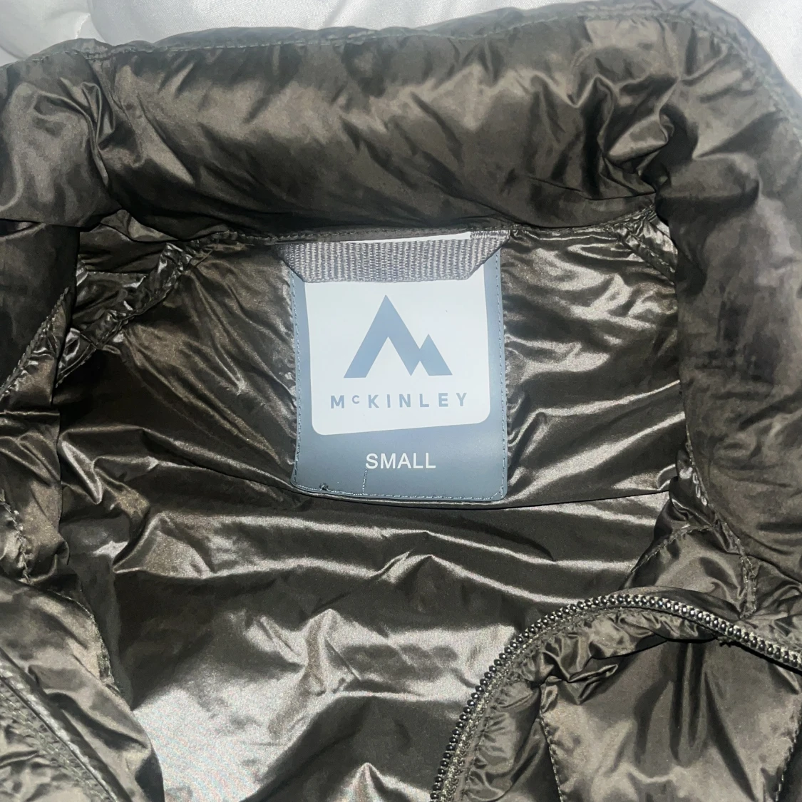 Svart dunjacka från McKinley, Small - 1