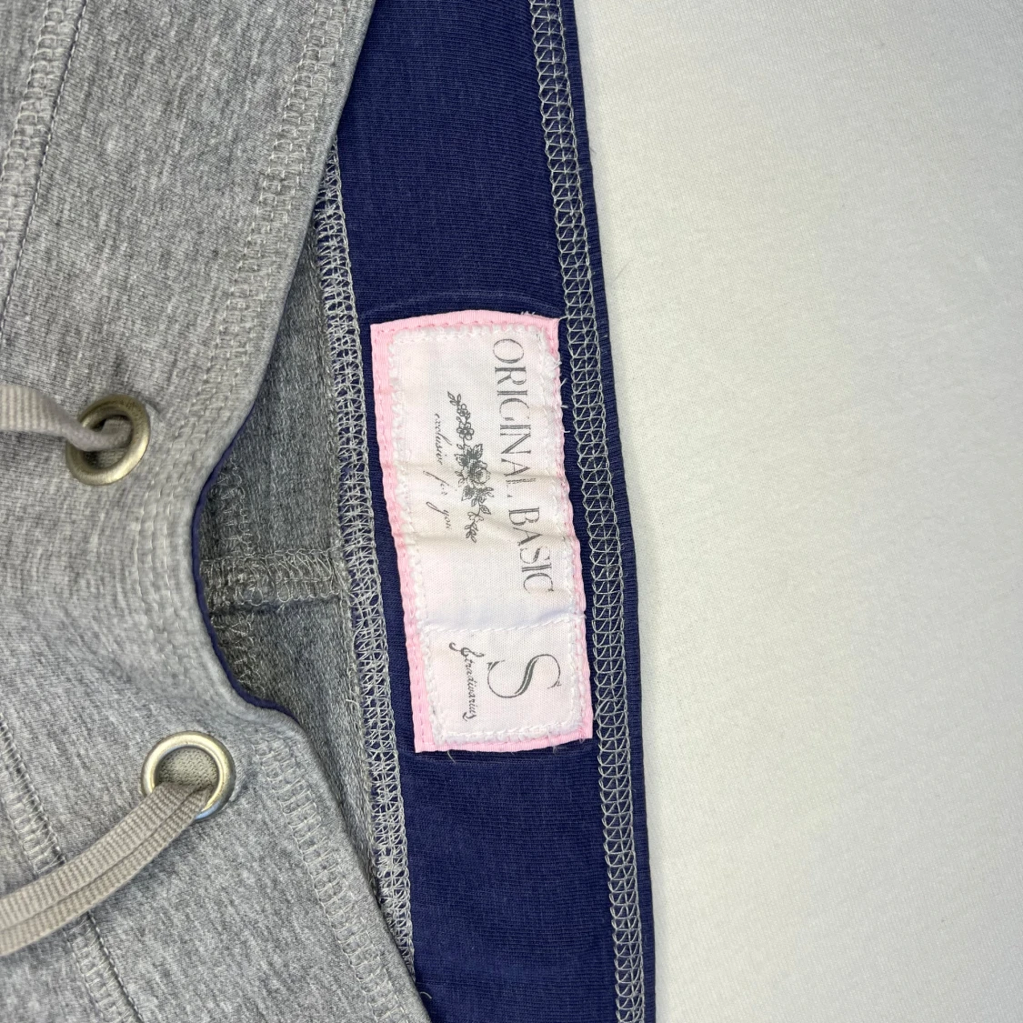 Grå mjukisbyxor från Original Basic - 1