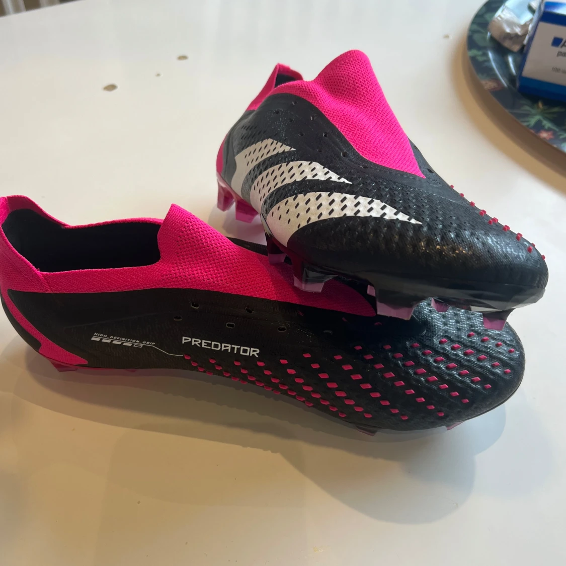 Adidas Predator fotbollsskor svart/rosa - 1
