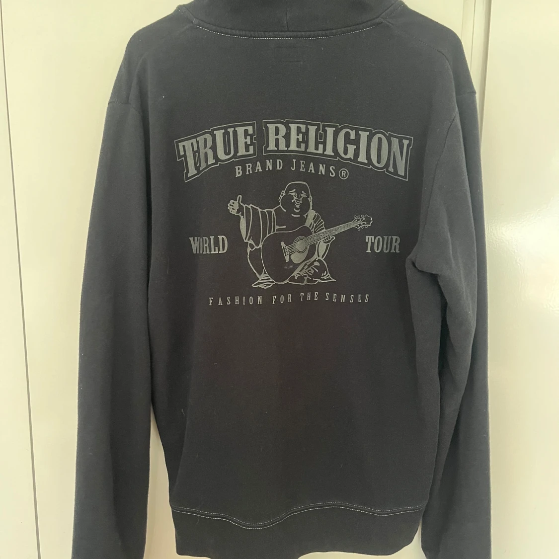 Svart hoodie från True Religion - 1