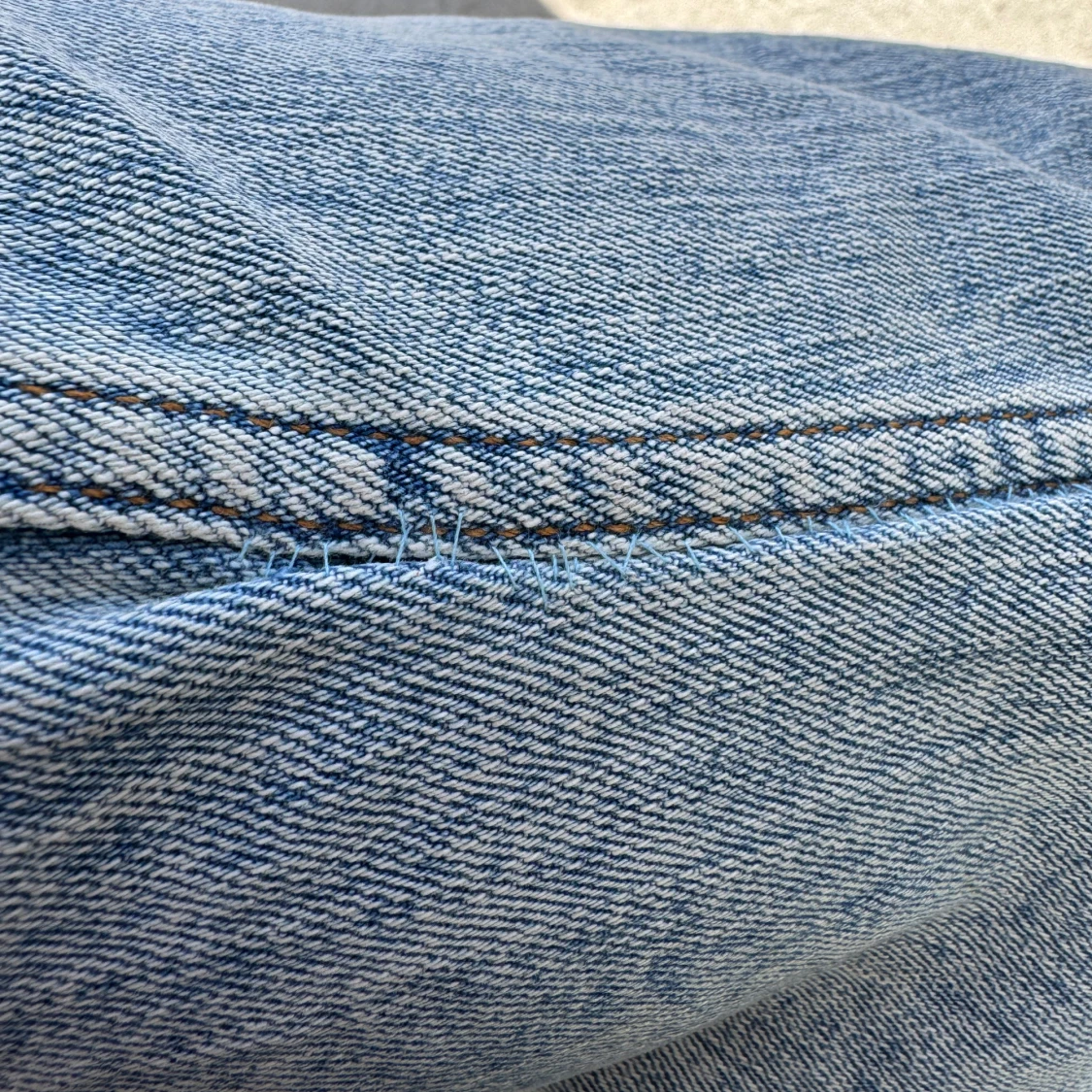 Ljus blå low waist jeans  - 2