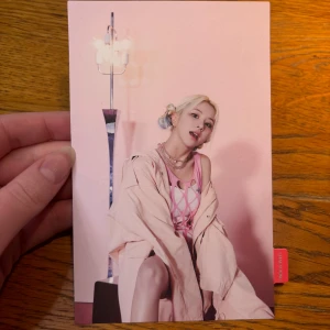 Twice Chaeyoung postcard  - Från ”Formula of Love: O+T=<3” album