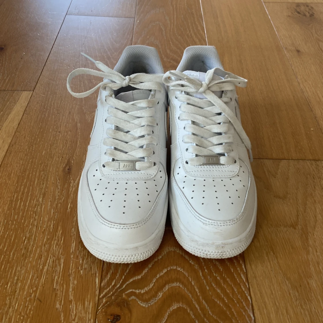 Vita Nike Air Force 1 sneakers