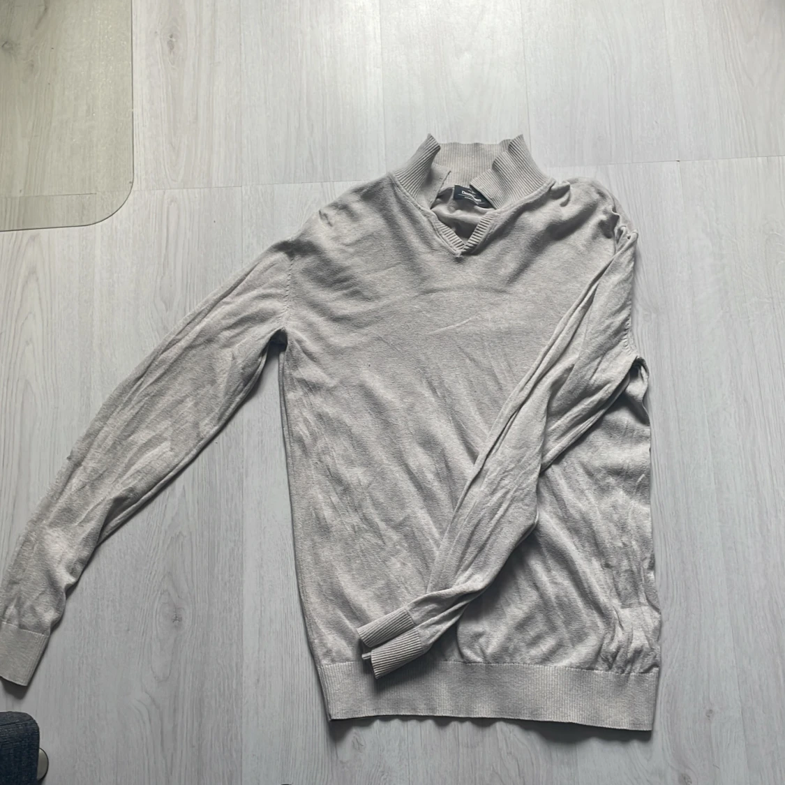 Beige tröja från Dressmann