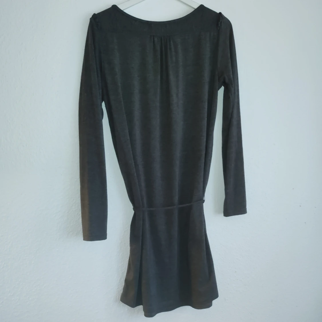 Svart klänning från Zara Basic - 1