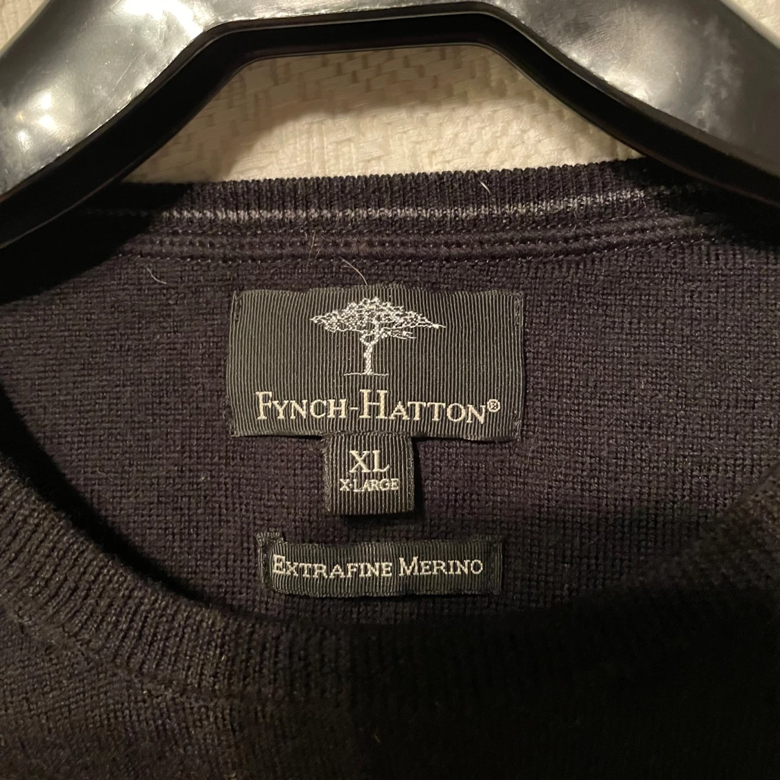 Svart merinoullströja - 2