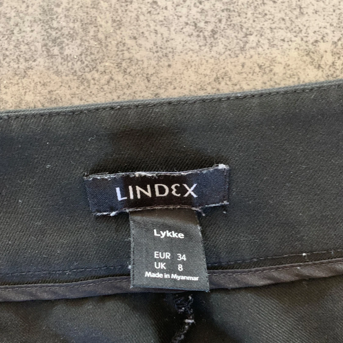 Svarta kostymbyxor  från Lindex - 1