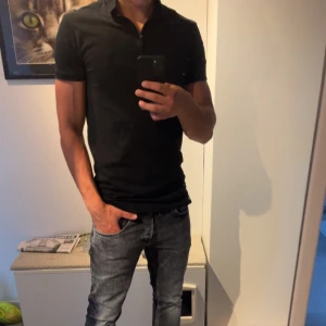 Polo piké - Säljer en riktigt fet piké från Ralph Lauren,  skriv om du har några frågor eller funderingar 