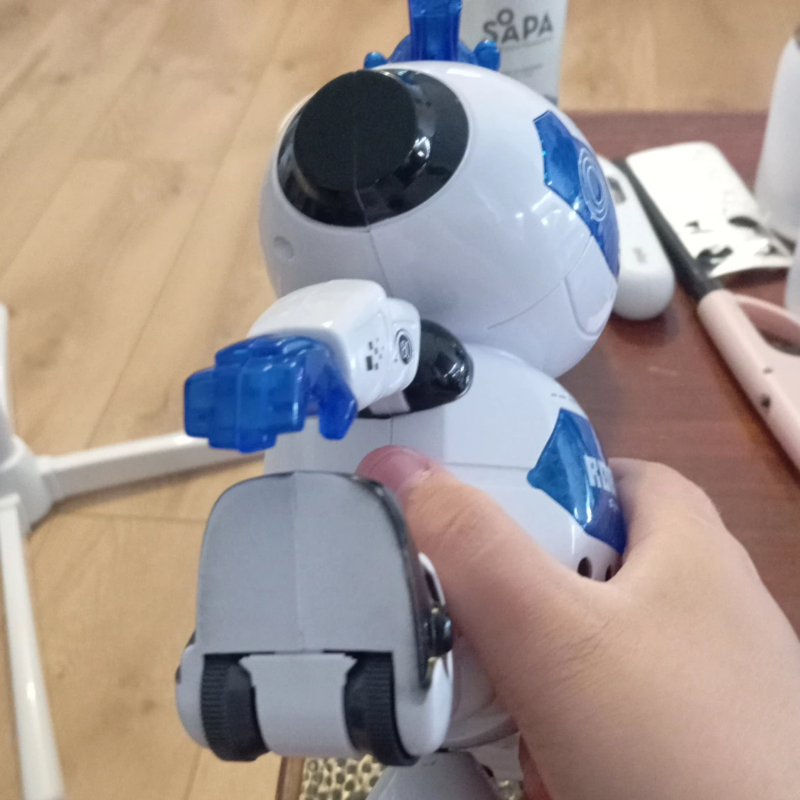 Dansade robot - 3