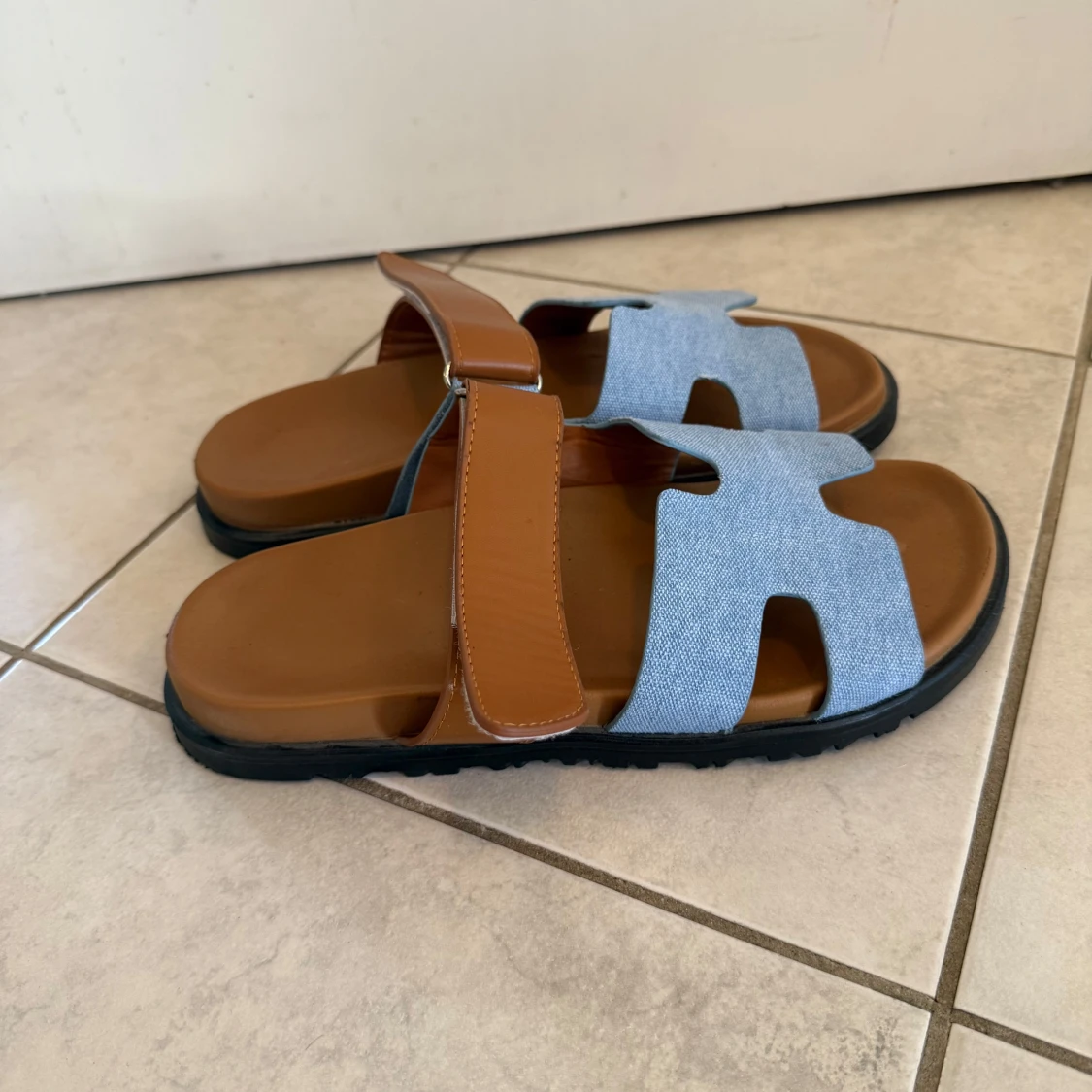 Bruna och ljusblå sandaler strl 41 - 2