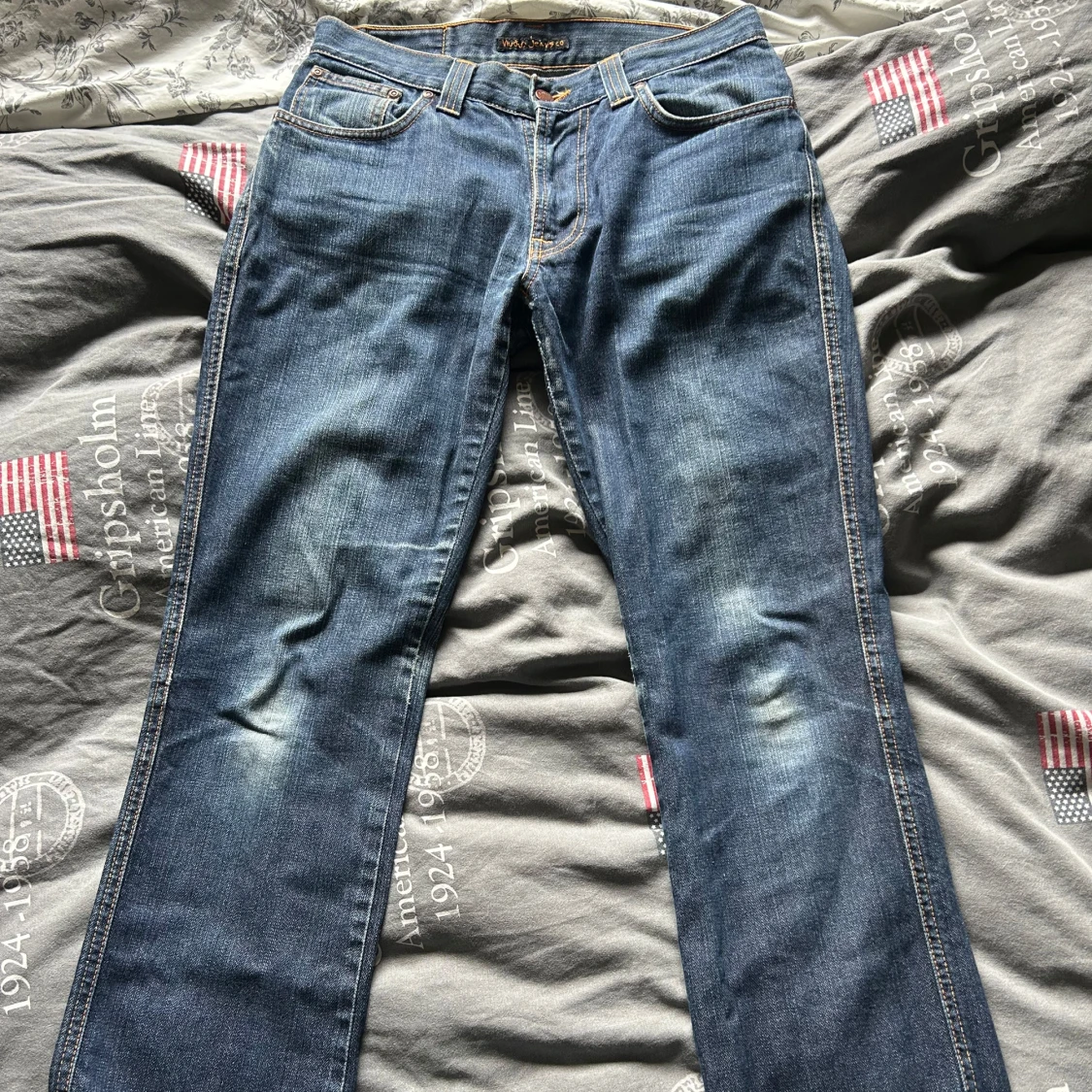 Blå Nudie Jeans