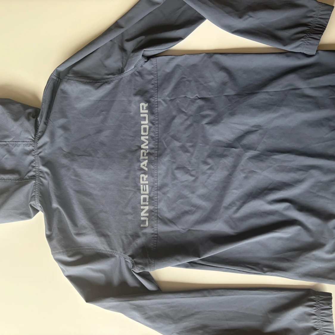 Blå/grå vindjacka från Under Armour stl S - 4