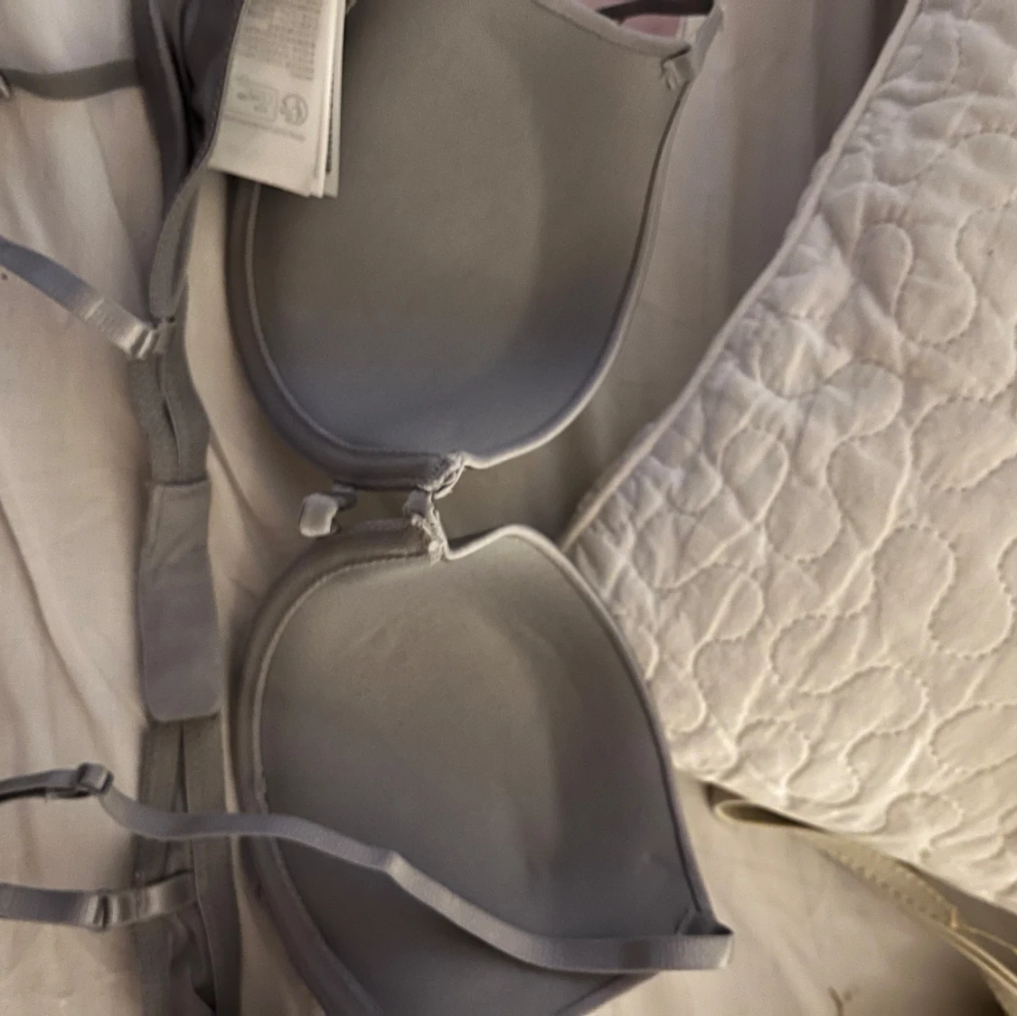 Grå push up bh från H&M - 1