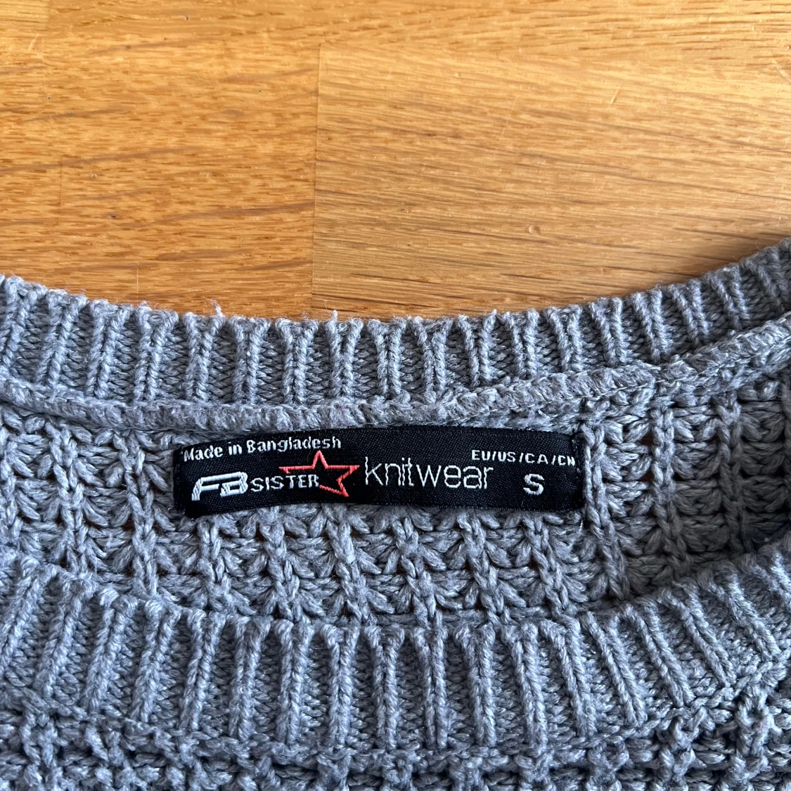 Grå stickad tröja från FB Sister - 3