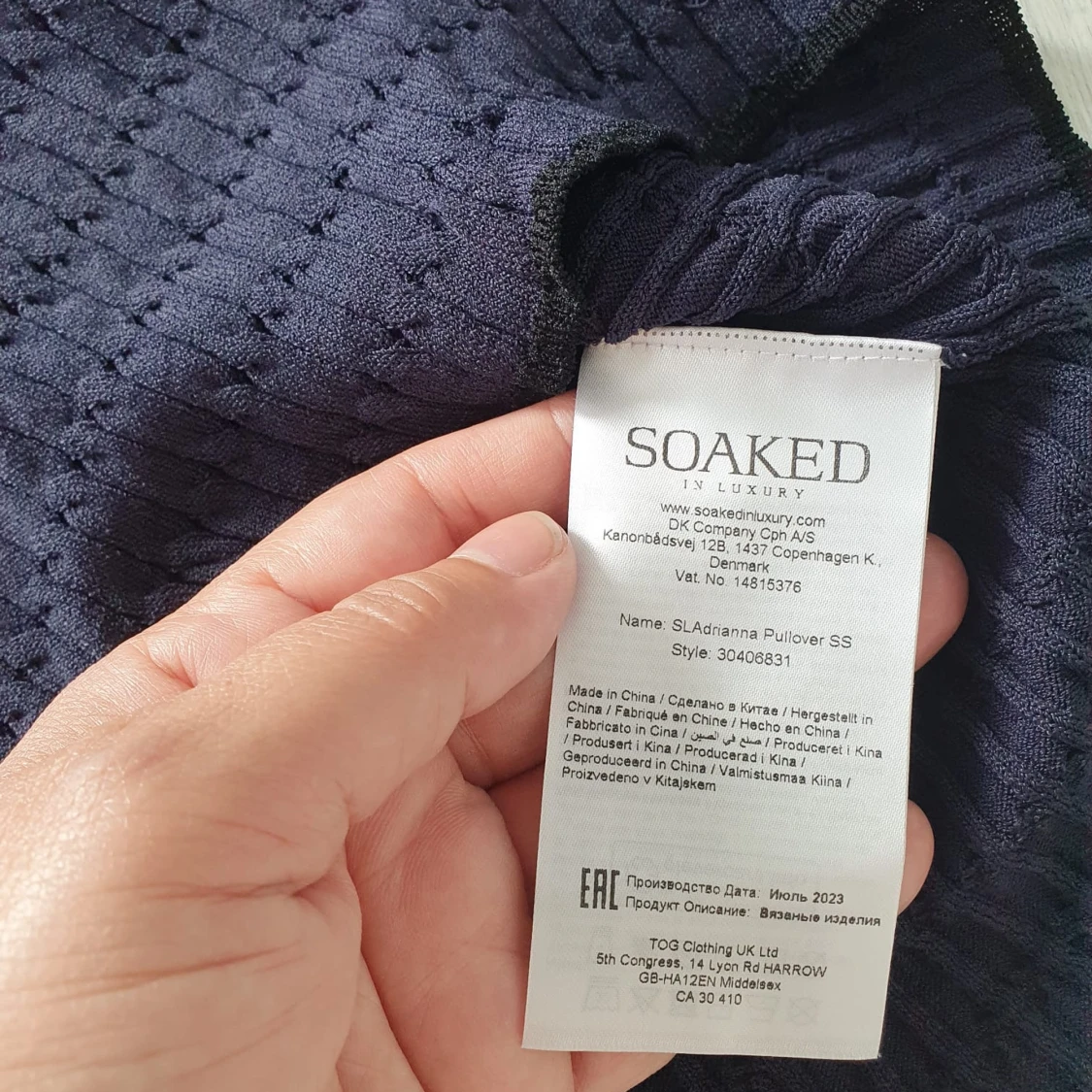 Mörkblå stickad tröja Soaked in Luxury - 3