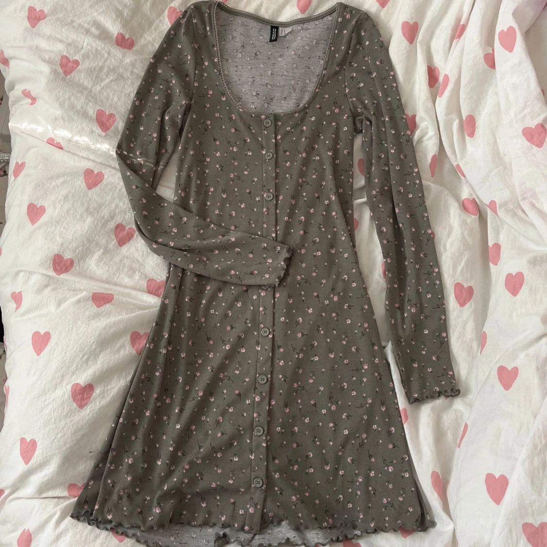 Grön blommig klänning - 1