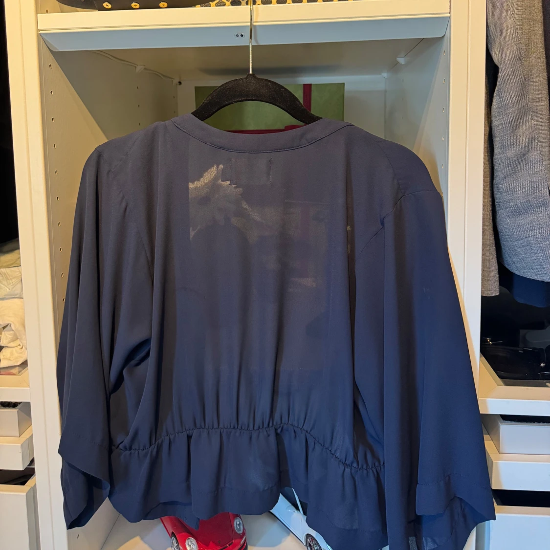 Marin blå bolerotopp - 3