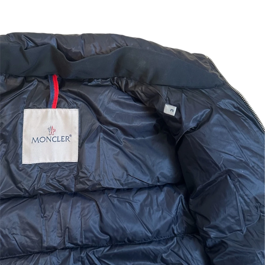 Moncler  - 3