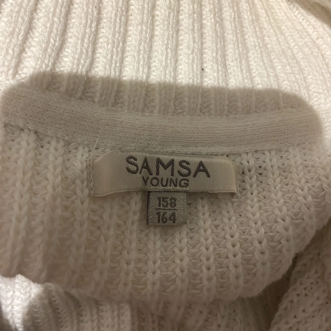 Randig stickad tröja med half zip - 2
