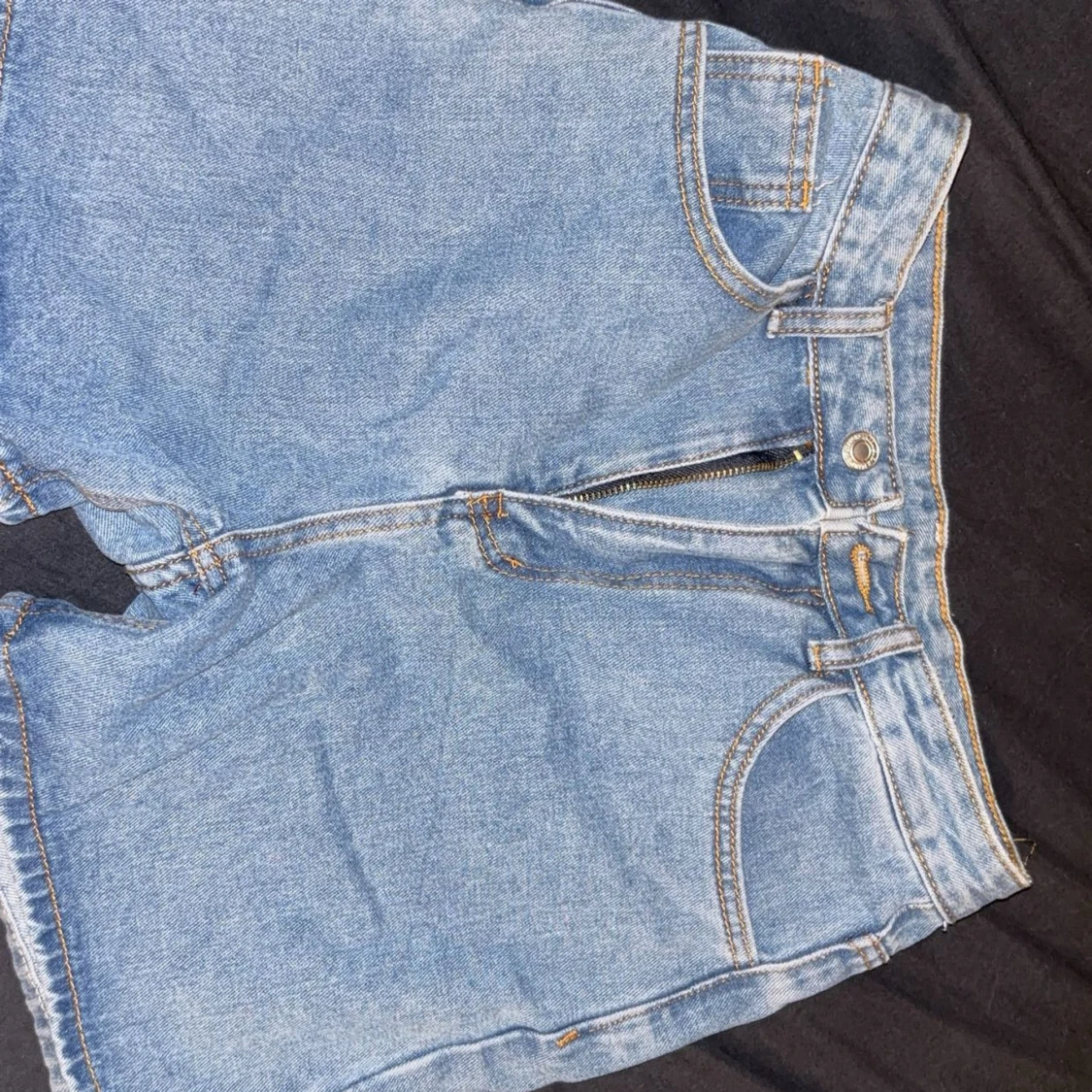 Ljusblå jeansshorts  - 2