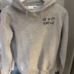 Gina tricot hoodie - Använd fåtal gånger💕