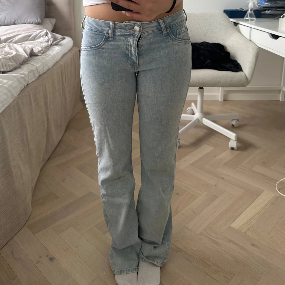Ljusblå straight leg jeans - 1