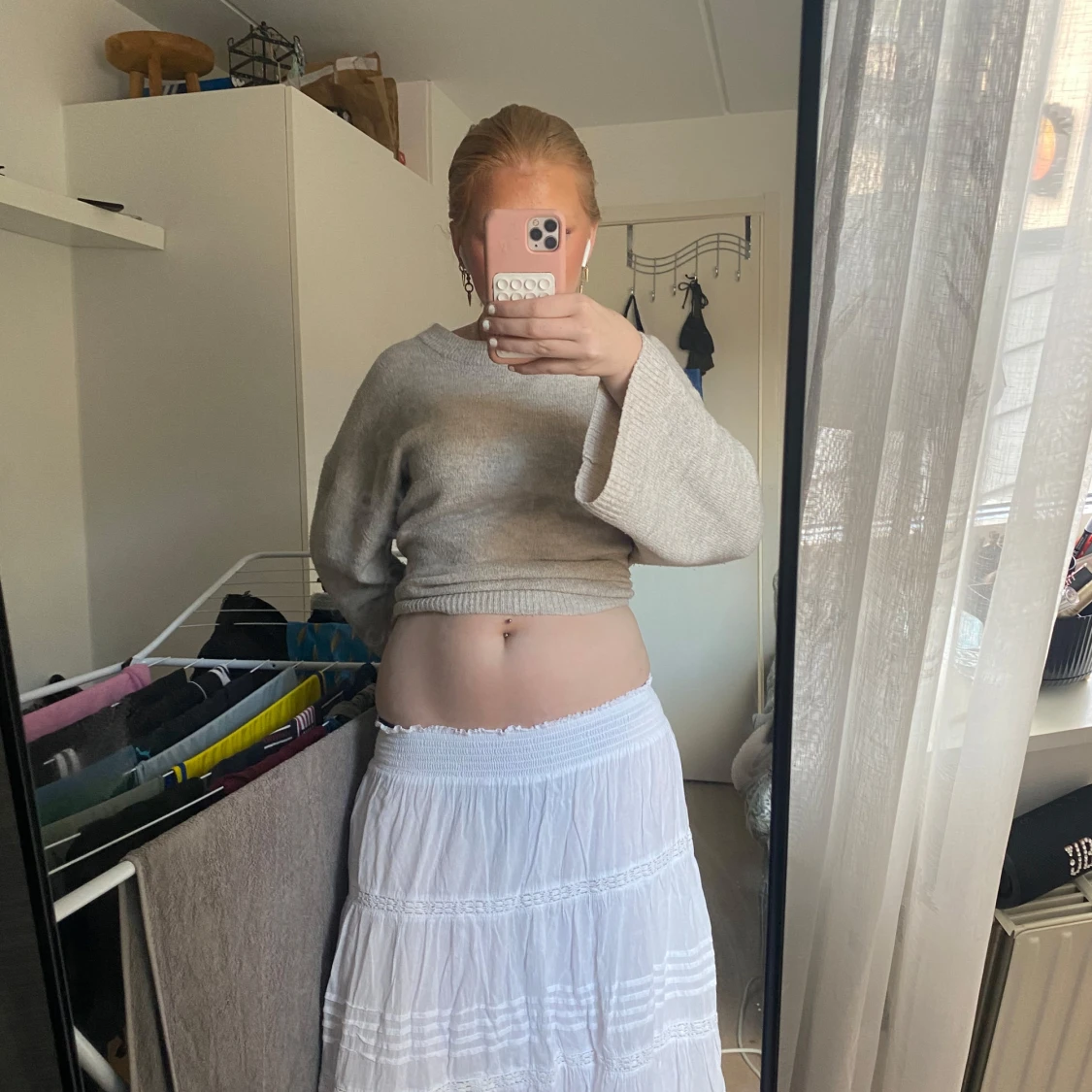 Vit långkjol från Neo Noir