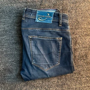 Jacob Cohen jeans - Jacob Cohën ”688 Comfort” Jeans | Storlek: W32, skriv för mått! | Passform: Slim fit | Pris: 699 kr | Skriv vid frågor och funderingar! 