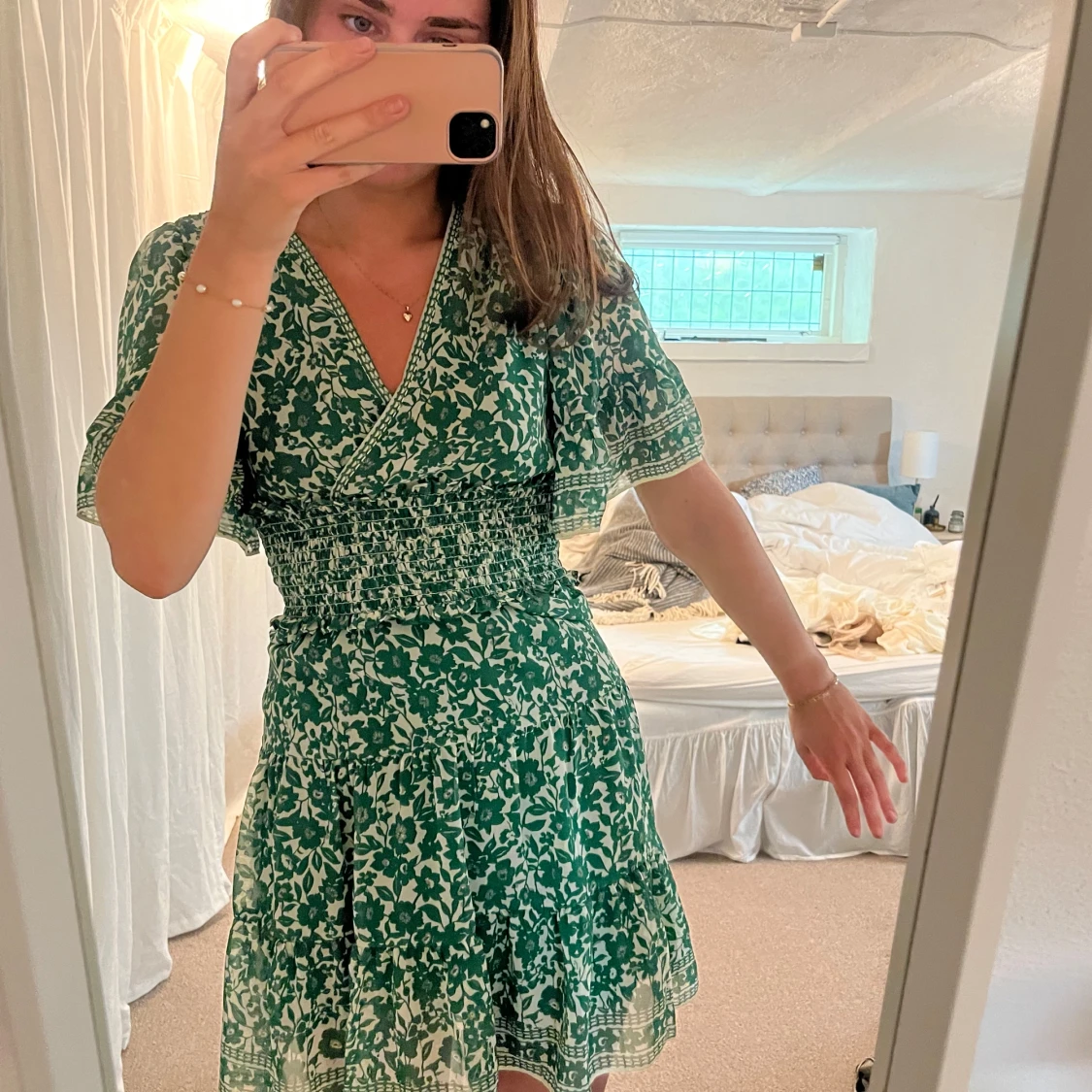Grön klänning  - 2