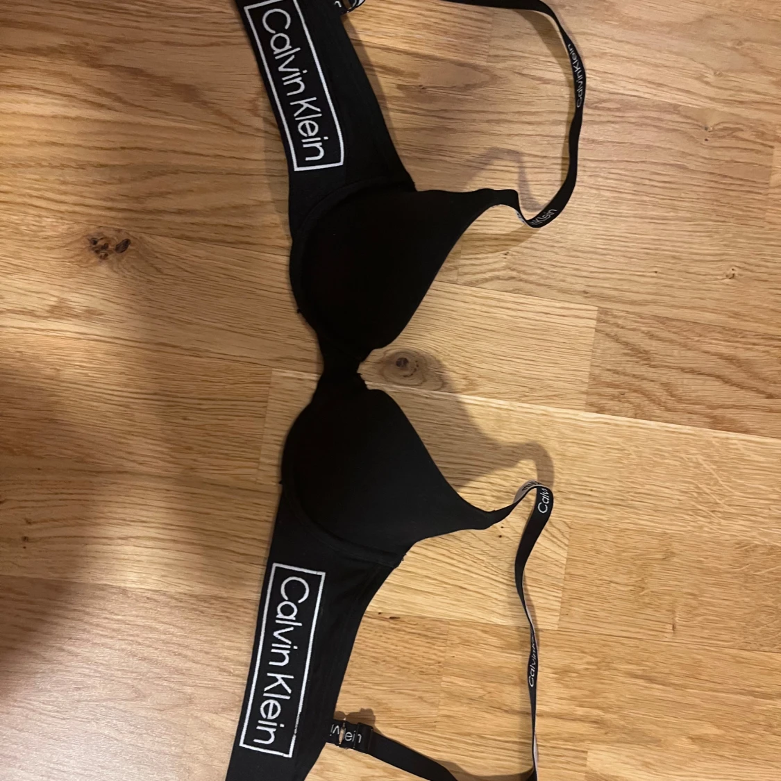 Svart Calvin Klein bh - 1