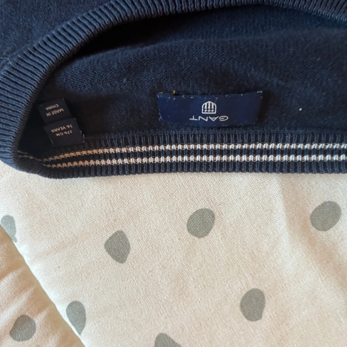 Mörkblå långärmad tröja från GANT - 1