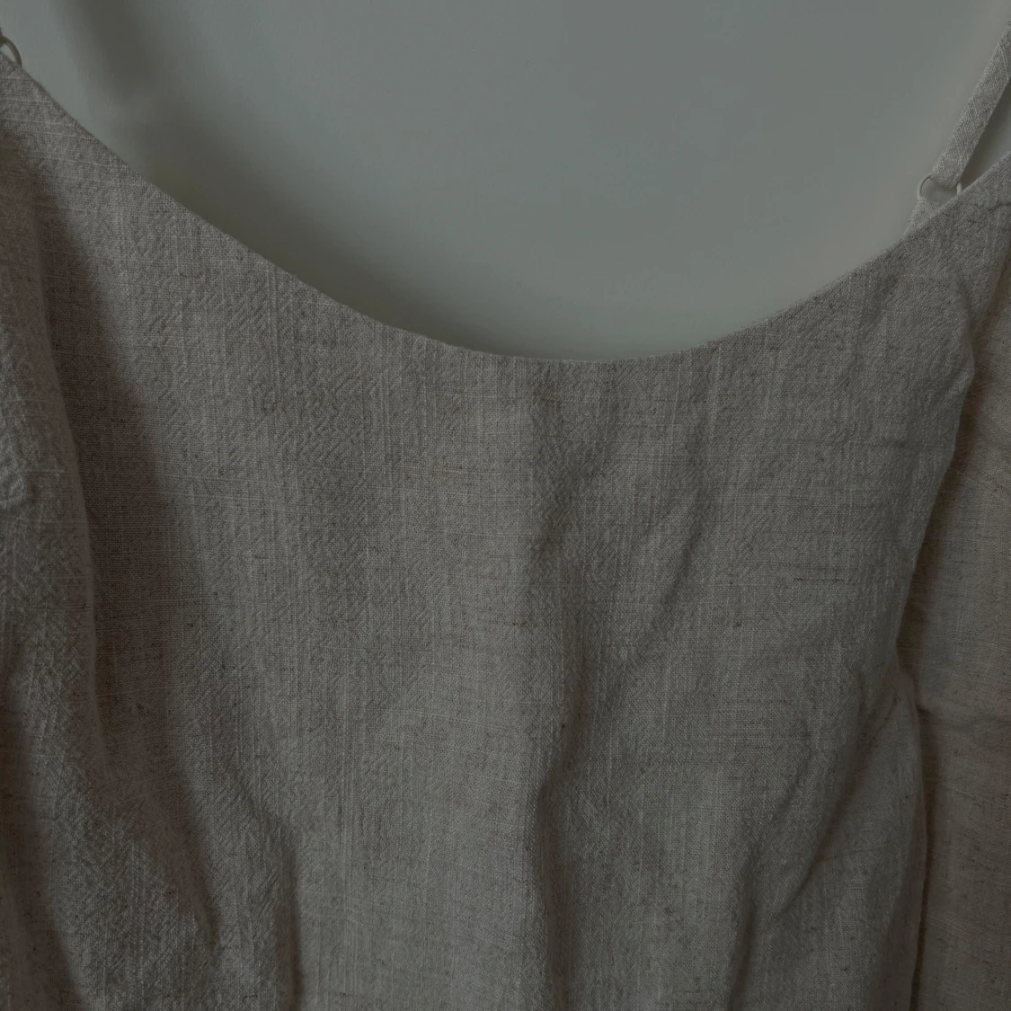 Beige  croppad linne - 1