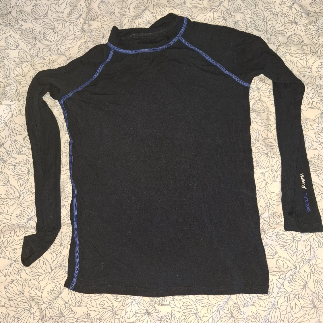 Svart långärmad träningströja från Walking