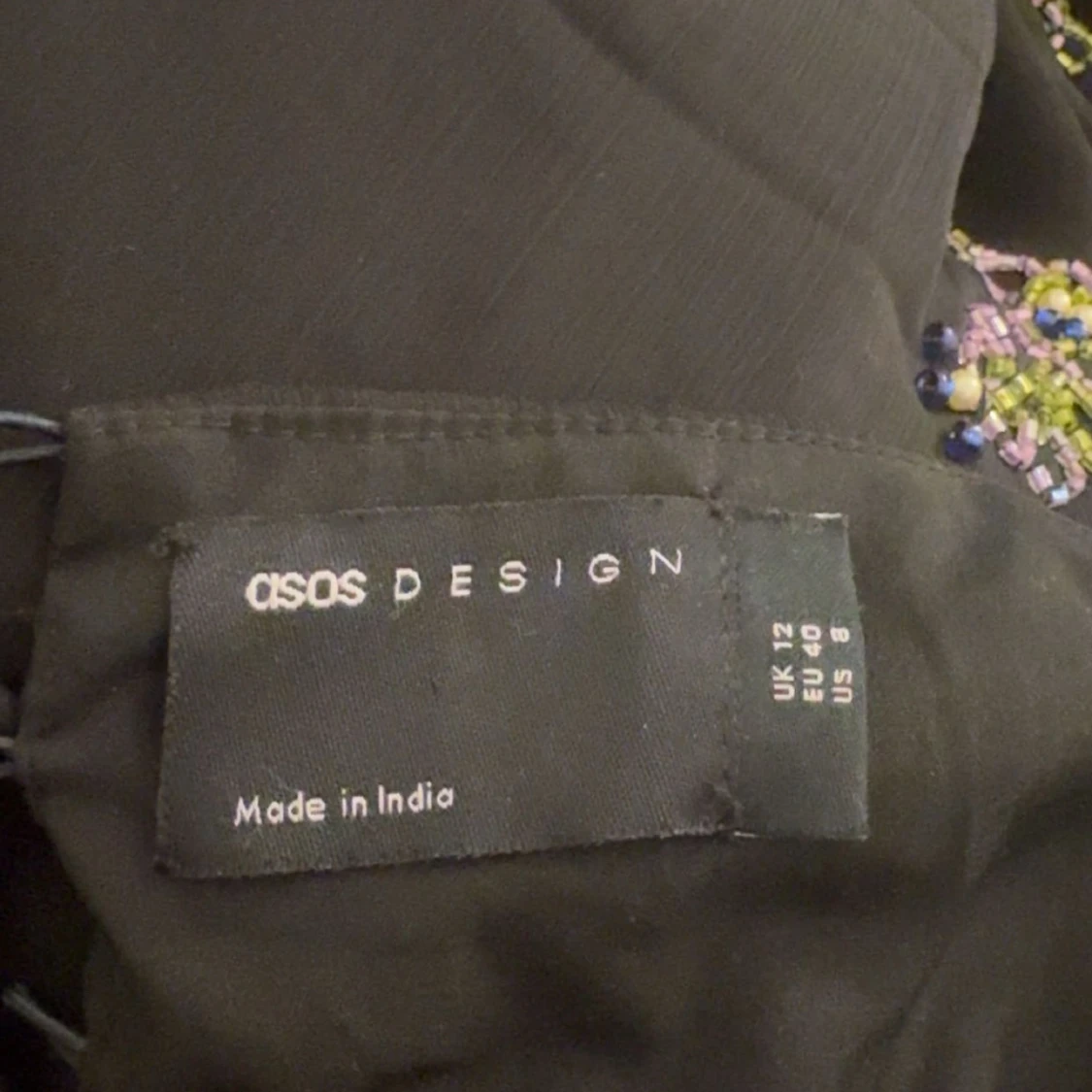 Svart blommig kortklänning ASOS - 2